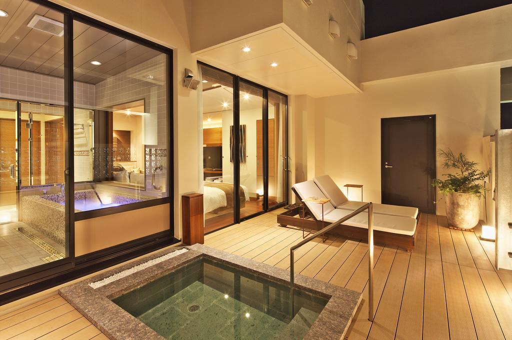 Hotel Coco Grand Takasaki Exterior photo