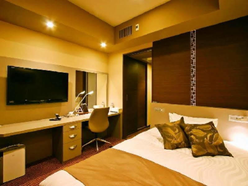 Hotel Coco Grand Takasaki Exterior photo