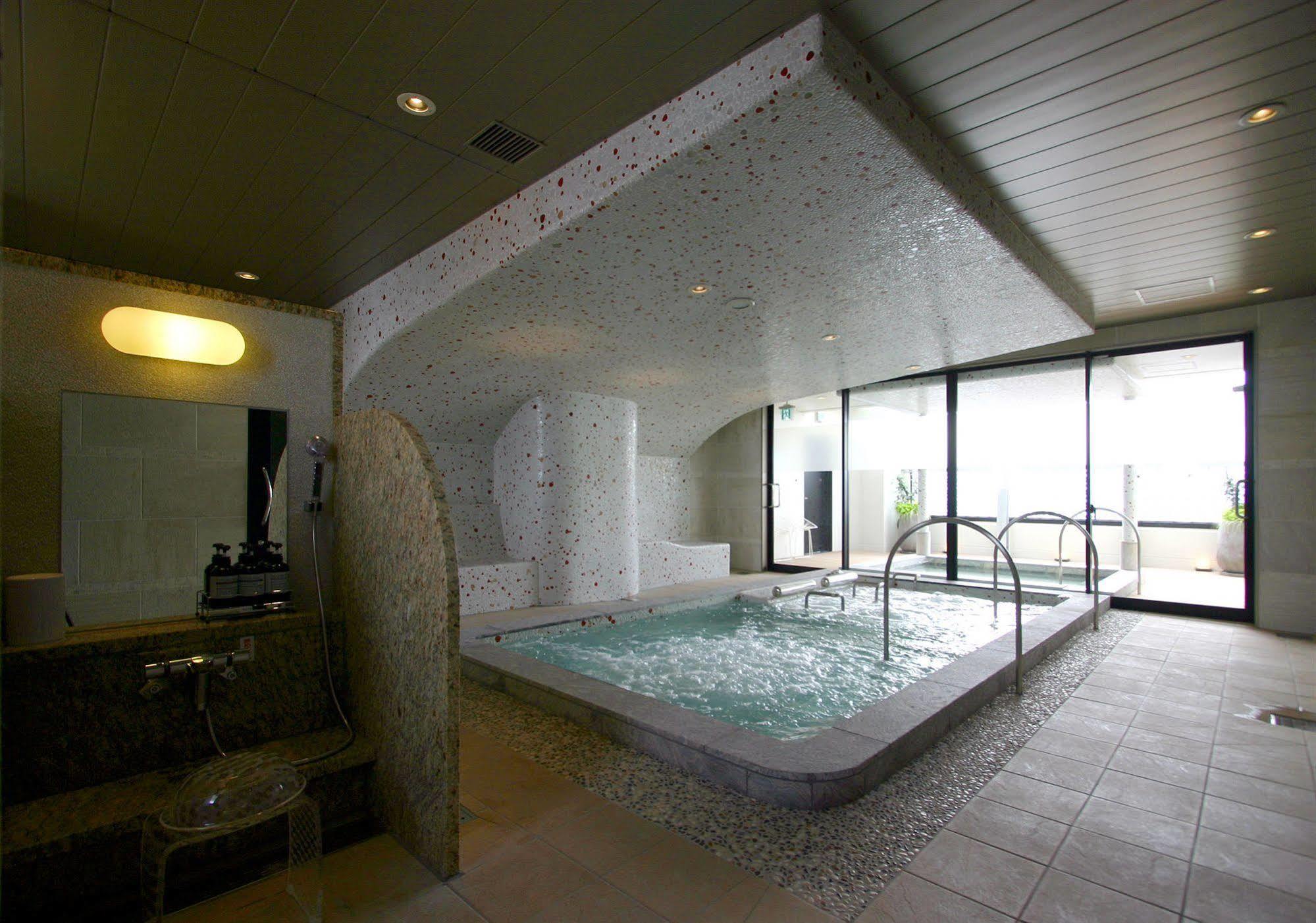Hotel Coco Grand Takasaki Exterior photo