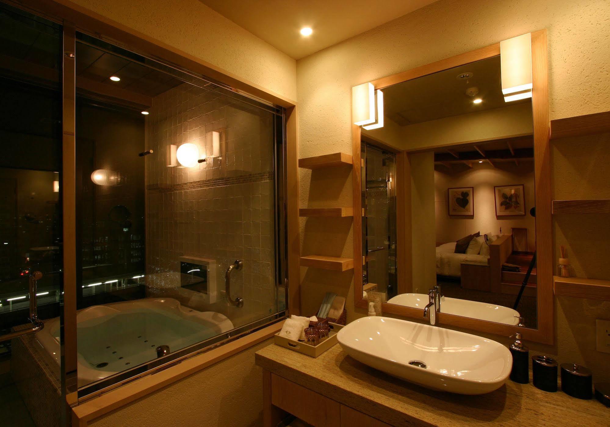 Hotel Coco Grand Takasaki Exterior photo